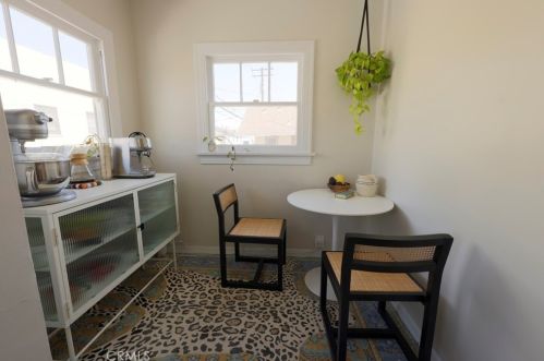 280 Orizaba Ave, Long Beach CA 90814-2453 exterior