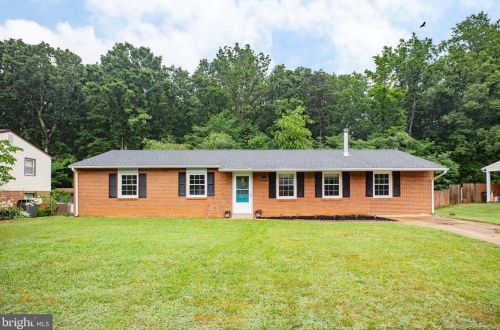125 Winewood Dr, Locust Grove, VA 22508-3027