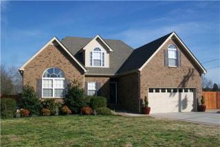 843 Fleming Farms Dr, Murfreesboro TN  37128-6169 exterior