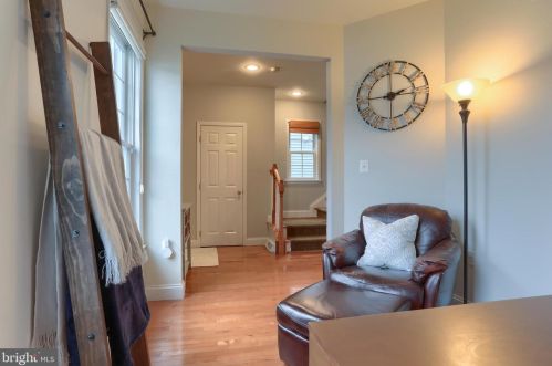 302 Witwer Way, Mount Joy PA  17552-1162 exterior