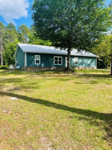 1536 Highway 67, Carrabelle, FL 32322-2127