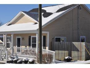 261 Main Street Village Dr, Jonesborough, TN 37659-1433