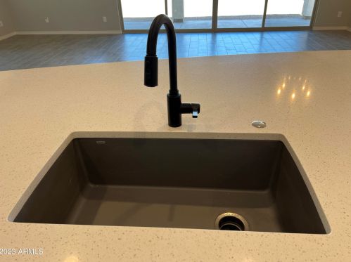 15962 Electra Ln, Sun City AZ 85387-2027 exterior