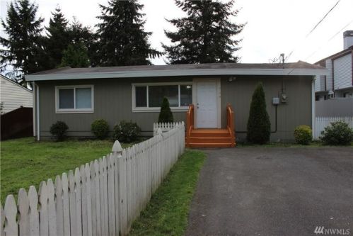 709 5th Ave, Kent, WA 98032-5829