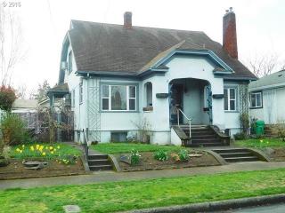 7914 Main St, Portland, OR 97215-3031