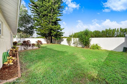 1290 Muirfield Ct, Titusville FL  32780-5463 exterior