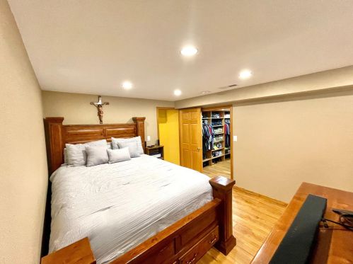 930 Victoria St, Fairmont MN  56031-4354 exterior