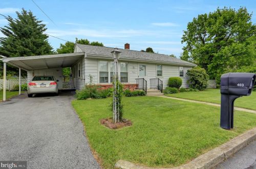 403 Clifton Rd, Lees Cross Roads, PA 17257-8901