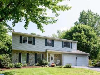 105 Firethorn Dr, Downingtown, PA 19335-1020
