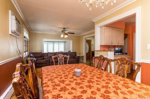 60 Waldo Ave, East Rockaway NY  11518-1422 exterior