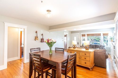 755 Junipero Ave, Long Beach CA  90804-4609 exterior