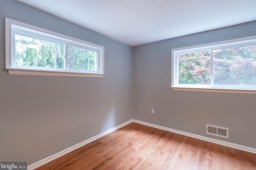 15 Cedar Hollow Rd, Paoli PA  19301-1739 exterior