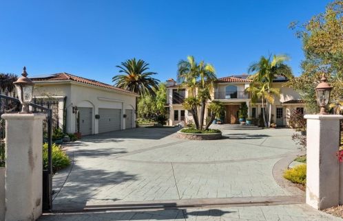 1620 Bella Vis Dr, Encinitas CA 92024-1200 exterior