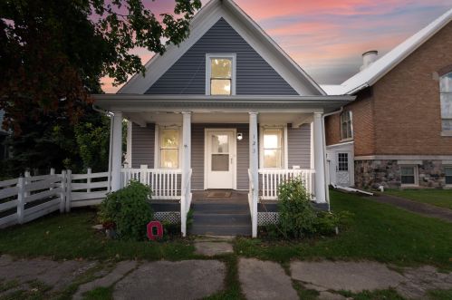 123 Main St, De Graff, OH 43318-7700
