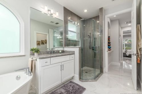 8801 One Putt Pl, Fort Pierce FL  34986-3068 exterior