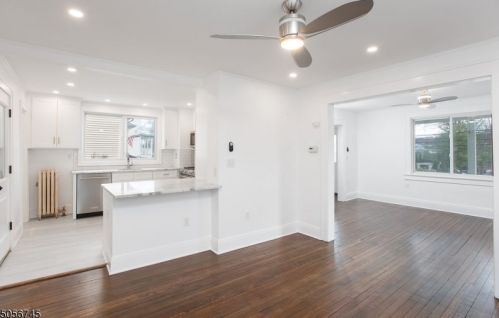 13 Budd St, Morristown NJ  07960-5075 exterior
