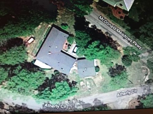 305 Mcdonald Meadows Pkwy, Bull Shoals, AR 72619-4333
