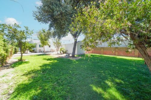 717 El Terino Ave, Modesto CA  95350-5630 exterior