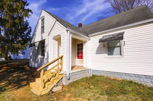 311 Plyleys Ln, Chillicothe, OH 45601-2008