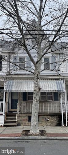 513 Market St, Gloucester, NJ 08030-1929