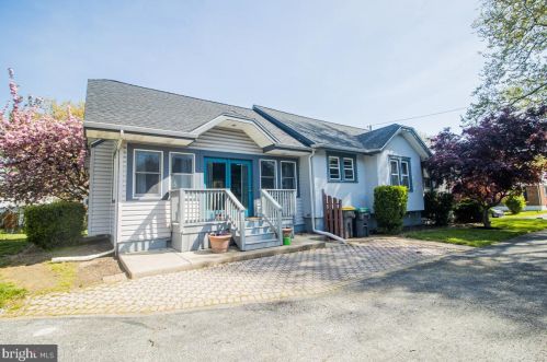 321 Exmore Ave, Wilmington, DE 19805-2321