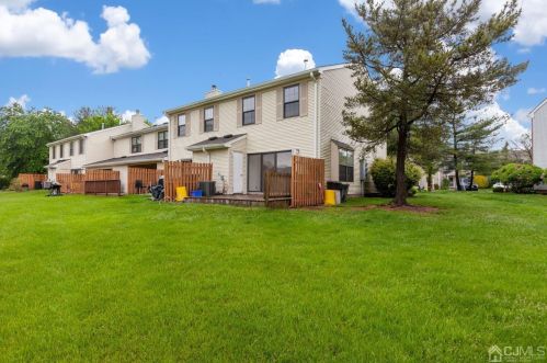 377 Bromley Pl, East Brunswick NJ  08816-5112 exterior