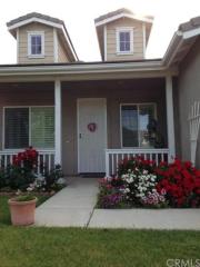 33560 Honeysuckle Ln, Murrieta CA  92563-3422 exterior