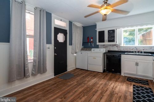 632 Poplar St, Lancaster PA  17603-5505 exterior