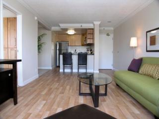 711 Leavenworth St, San Francisco CA  94109-6084 exterior