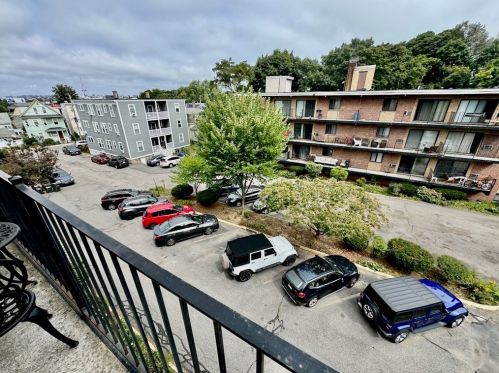 5 Linda Ln, Boston MA  exterior