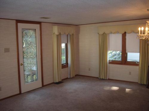 803 Ridge Rd, Green Bay, WI 54304-2341