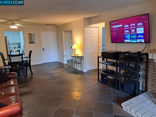 711 Chadwick Ln, West Pittsburg CA  94565-6607 exterior