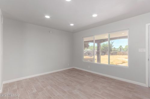 801 Kelso St, Tucson AZ  85705-4127 exterior