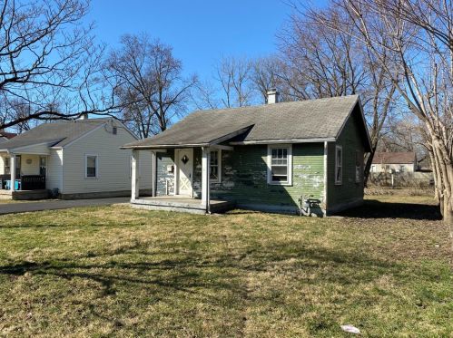 1720 Sheffield St, Liberty Township OH  45044 exterior