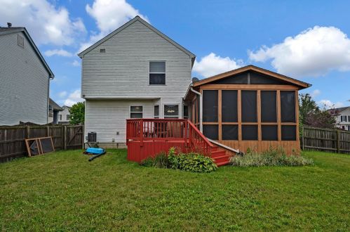 8104 Arbor Rose Way, Blacklick OH  43004-9235 exterior