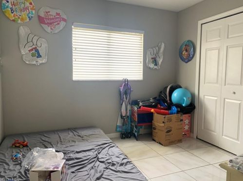 4794 Golfview Blvd, Lehigh Acres FL 33973-6021 exterior