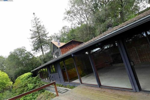 65 El Gavilan Rd, Orinda, CA 94563-1907