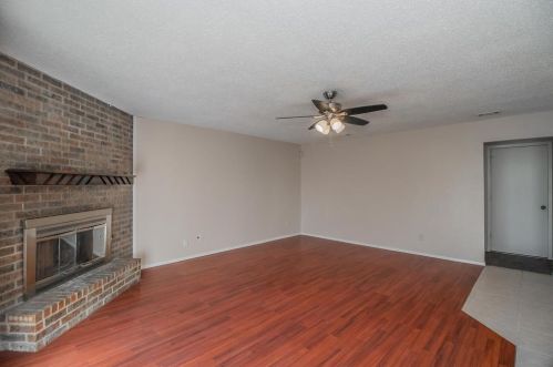 545 Chambers Crk Dr, Fort Worth TX 76140-4103 exterior