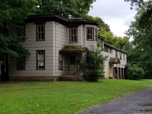 4902 Salina St, Syracuse NY  13205-2716 exterior
