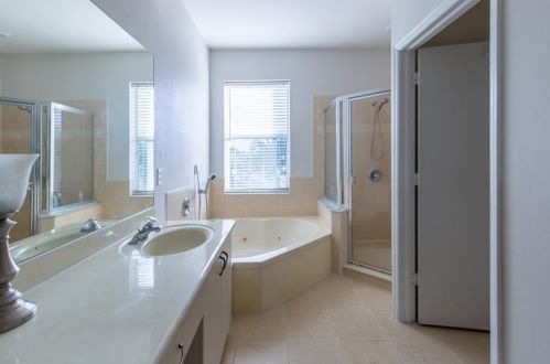 7662 19 St, Hollywood FL 33024-3633 exterior