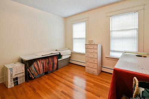 79 Seymour St, Waterbury CT  06708-3731 exterior