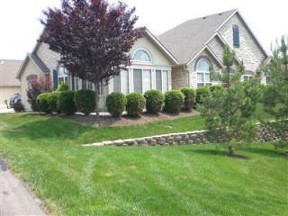 2045 Wentworth Village Dr, Bellbrook, OH 45305-2741