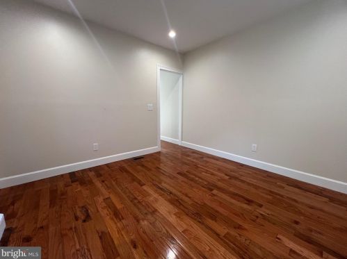 14 Peace St, Trenton NJ  08608-2004 exterior