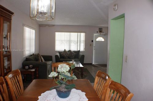 890 35th St, Hialeah FL  33013-3121 exterior