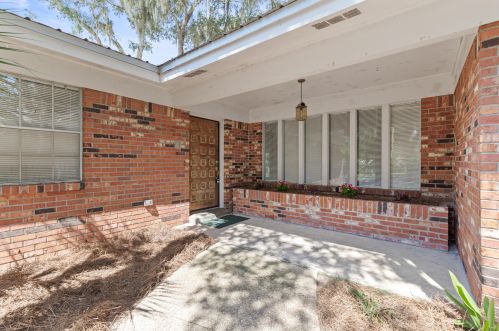 716 Overbrook Dr, Fort Walton Beach, FL 32547-3549