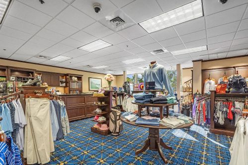 17 Eastgate Dr, Boynton Beach FL  33436-6802 exterior