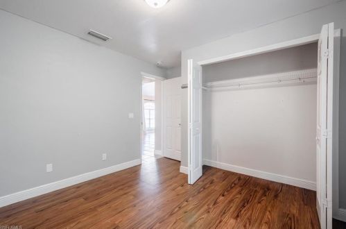 271 Everglades Blvd, Naples FL  34117-3728 exterior
