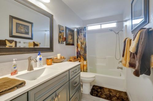 781 Bluff Dr, Los Banos CA  93635-5127 exterior