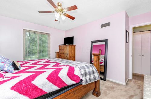 5352 Sandpiper Dr, Orient OH  43146-9228 exterior