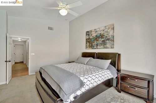 3889 Oak Grove Ct, Oakley CA  94561-4218 exterior